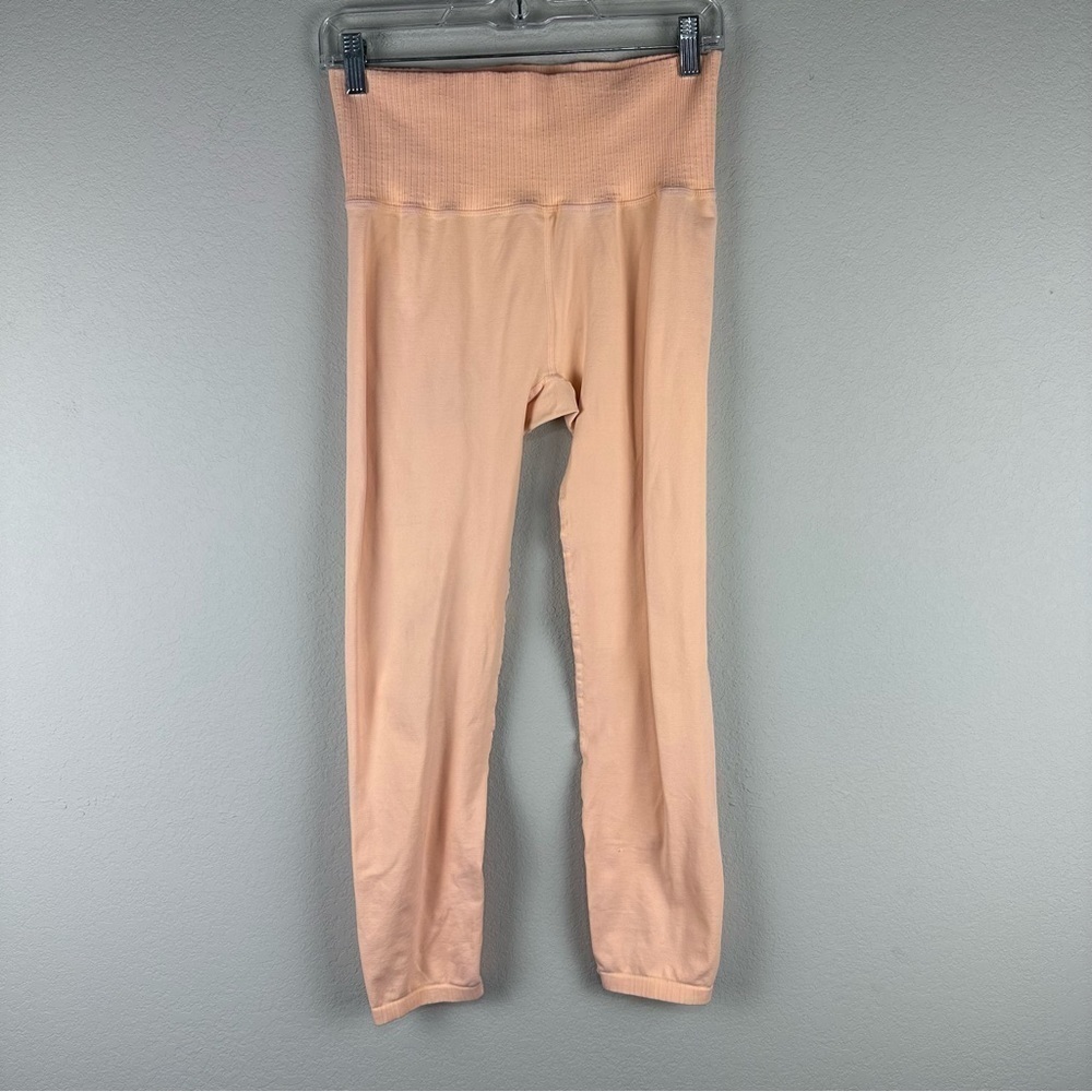 Free People Movement Light Peach Seamless Athletic Leggings Size Medium Large